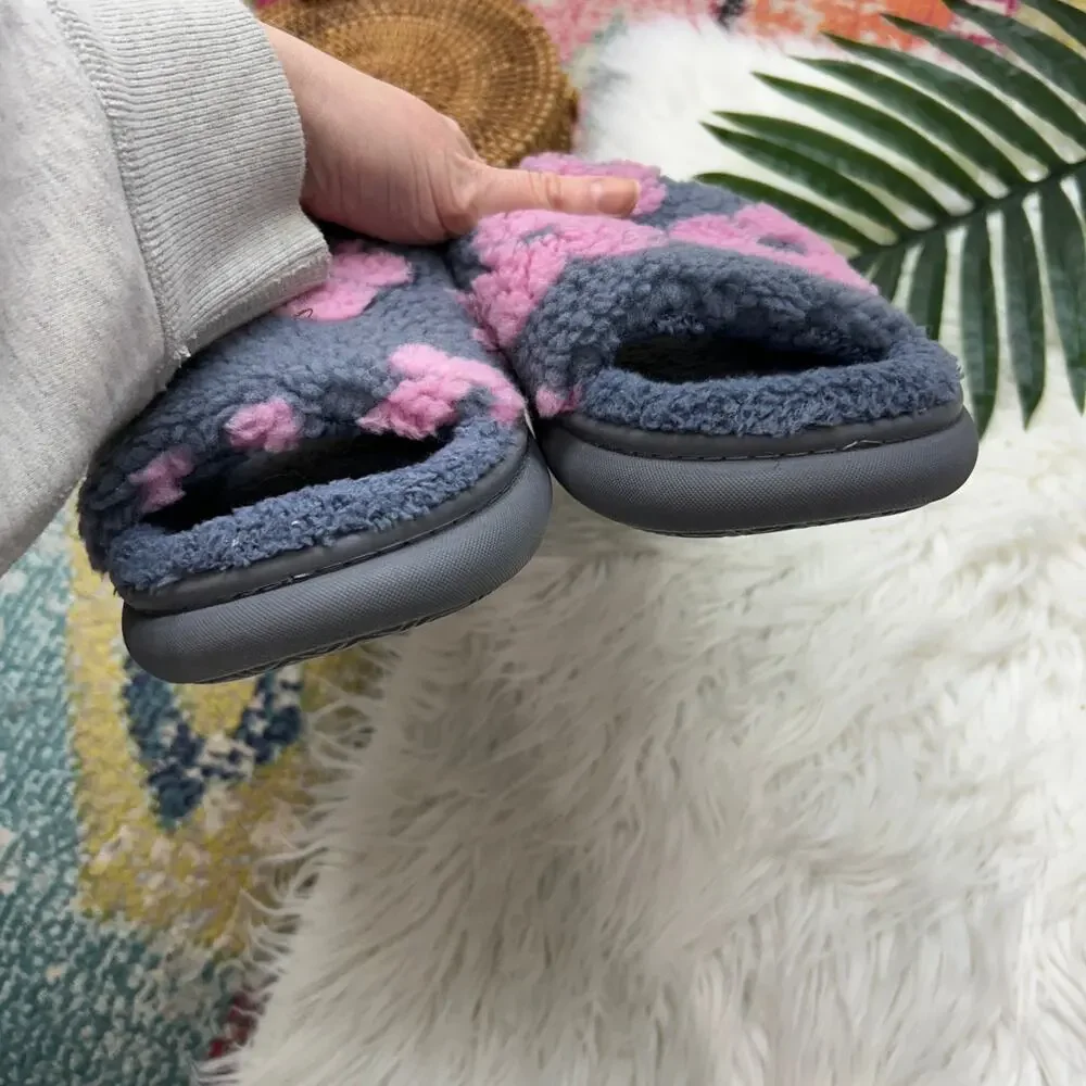 Muk Luks Marsai Slipper Large 9-10 Flower Floral Slip On Slide Fleece Cozy Gray - Picture 4 of 8